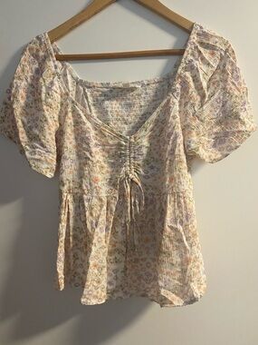 ☀️Floral Drawstring Peasant Top in Cream and Pastel Floral